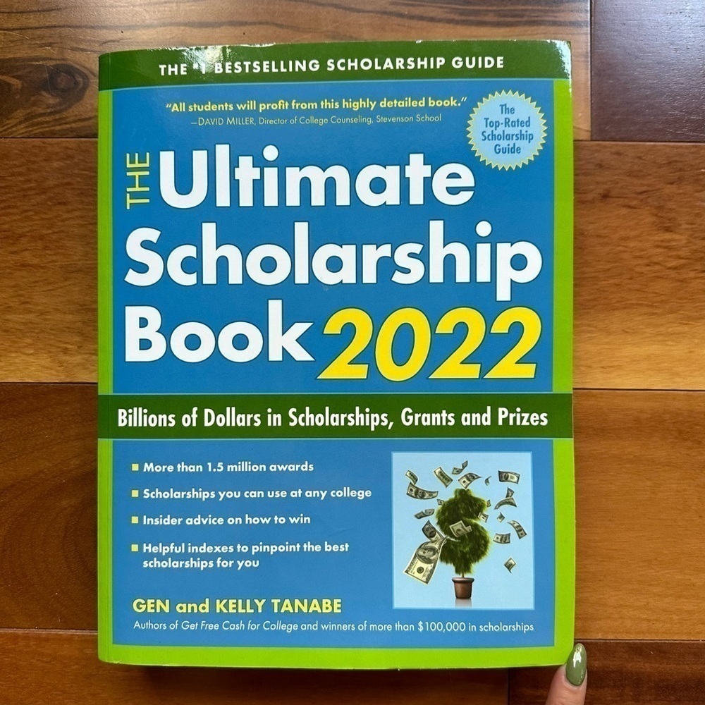 The Ultimate Scholarship Book 2022